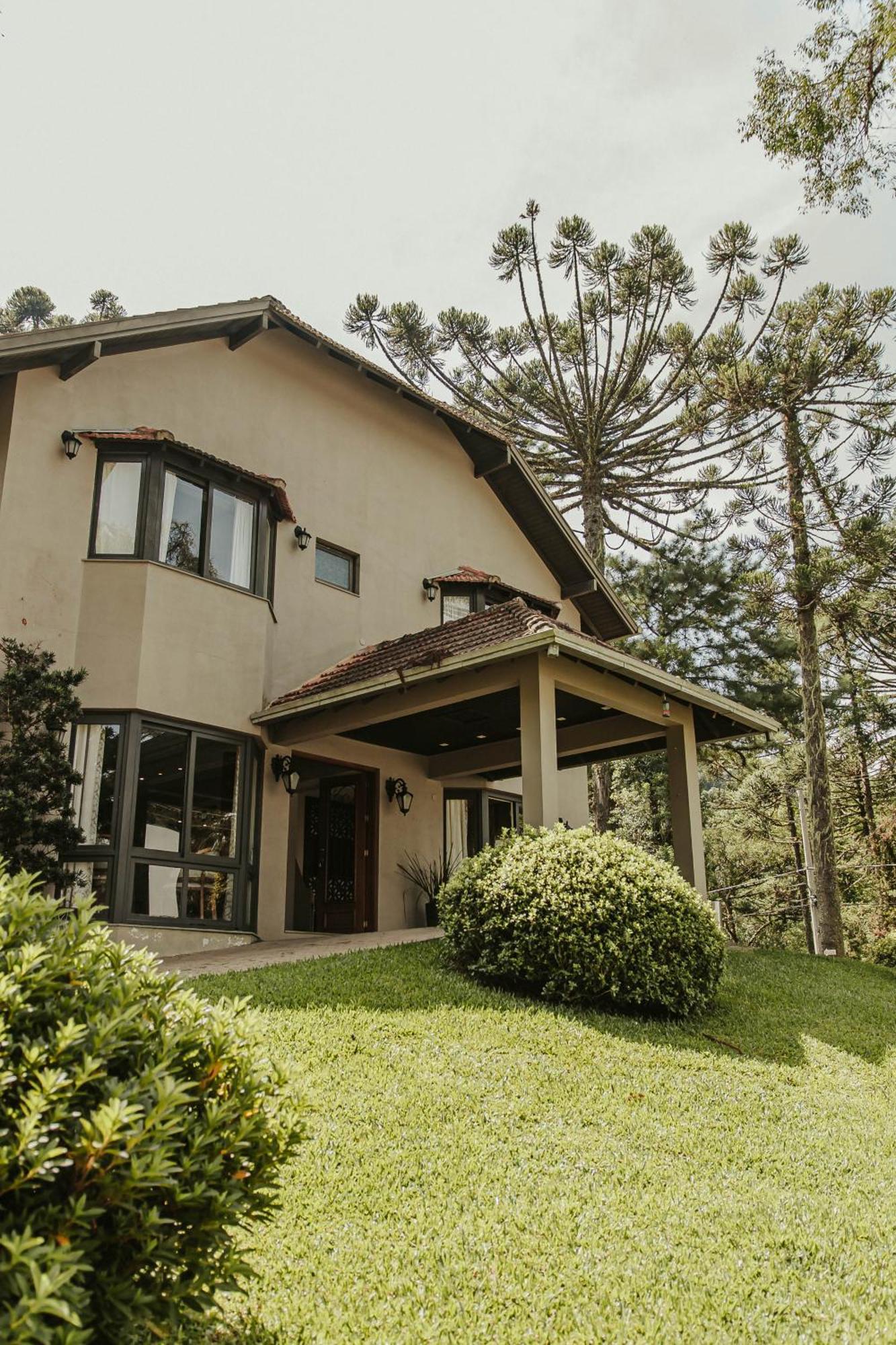 Pousada Golden Hills Канела Экстерьер фото